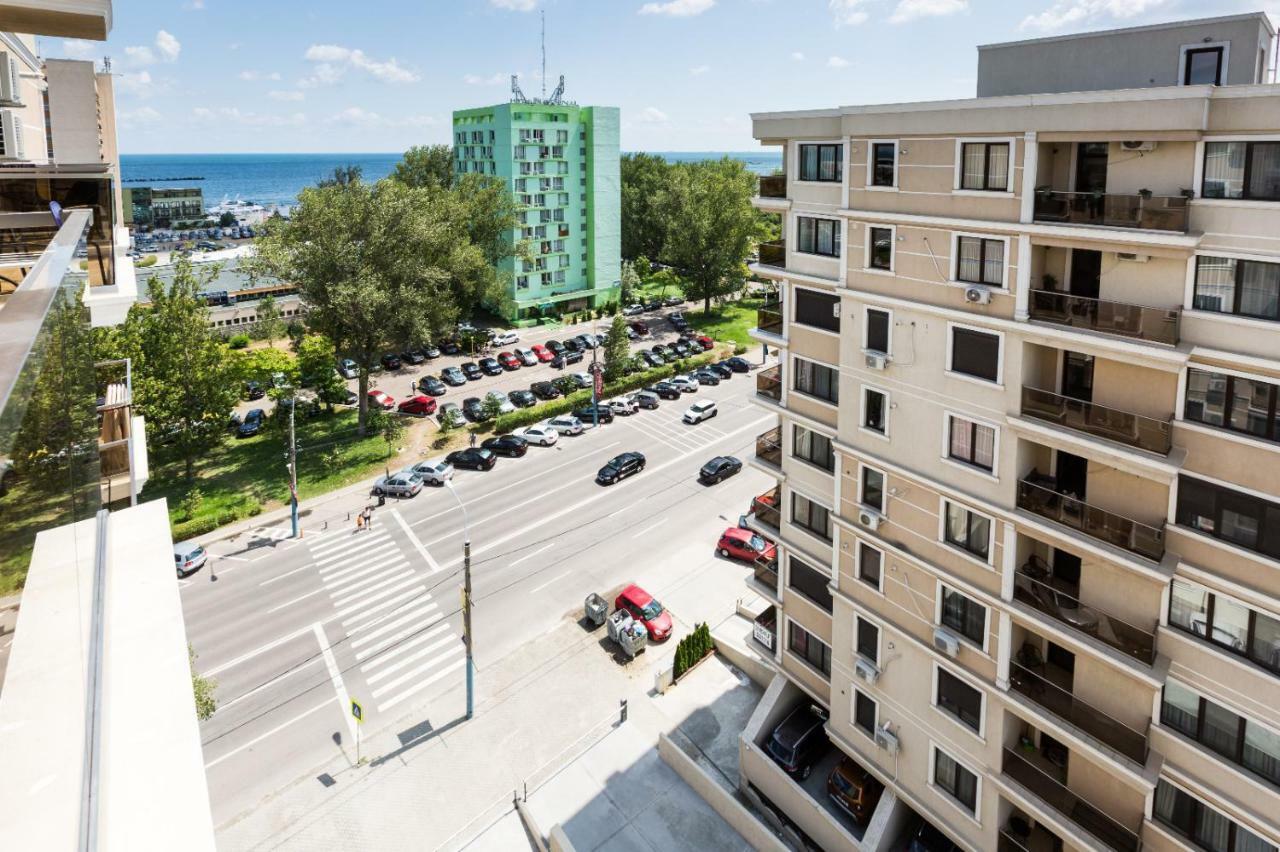 Rose Luxury Apartment Mamaia Exterior photo